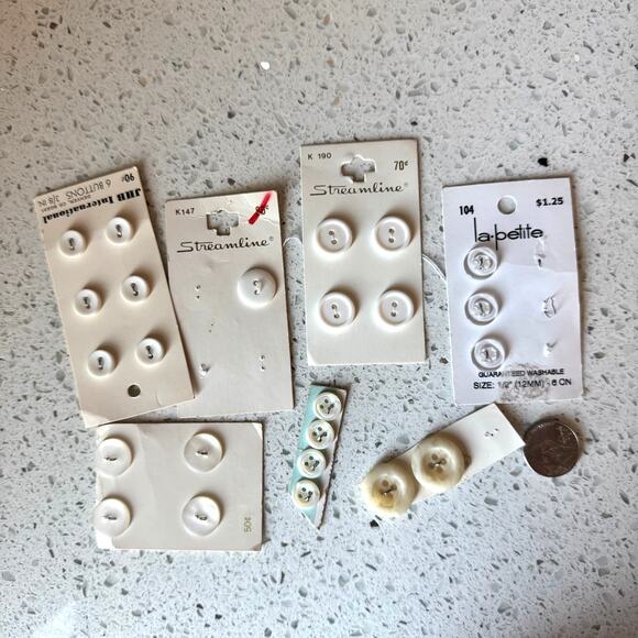 24 NEW ON CARD Vintage White Estate Lot of Buttons Pack Sewing Notions DIY Craft - Picture 1 of 8